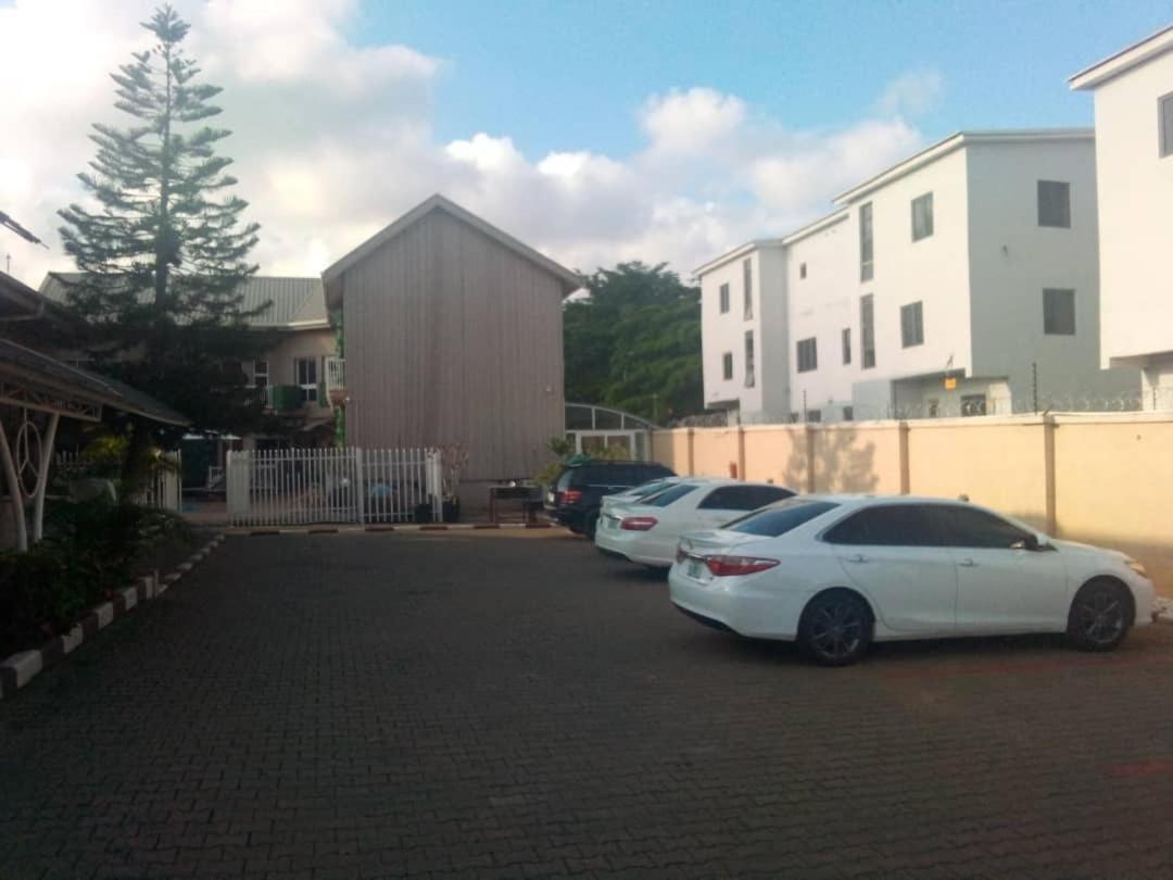 Diamond Lane Hotel Abuja Exterior photo